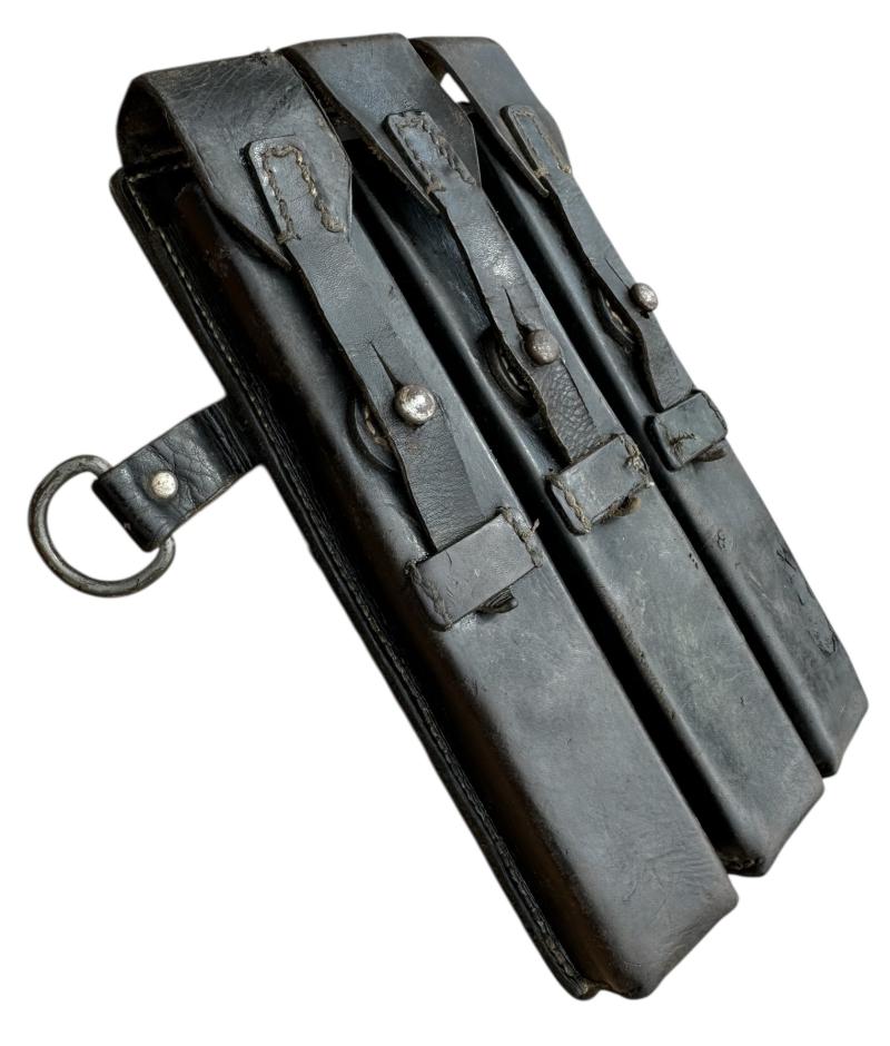Wehrmacht leather MP38/40 Magazine Pouch