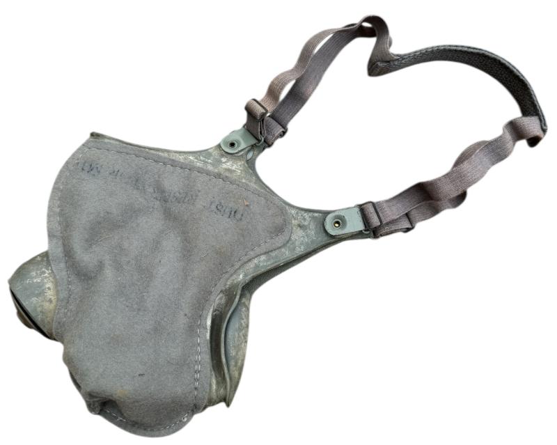 US WW2 Dust Resperator M1
