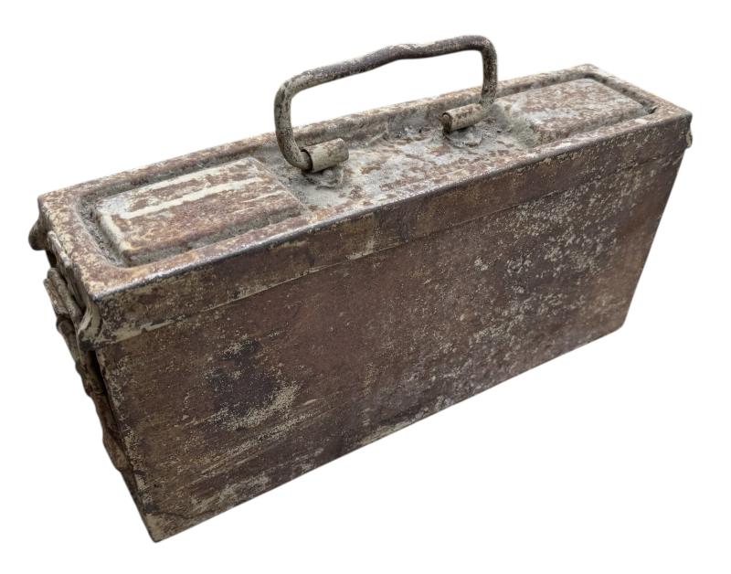 MG34/42 steel Machinegun Ammunition Case