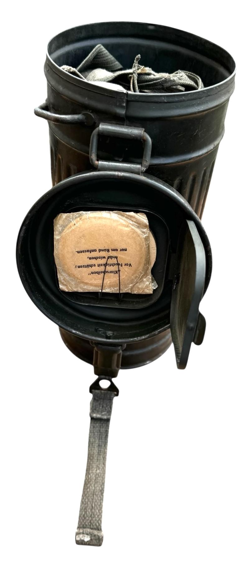 Wehrmacht M31 Gasmask & Cannister with Shrapnel