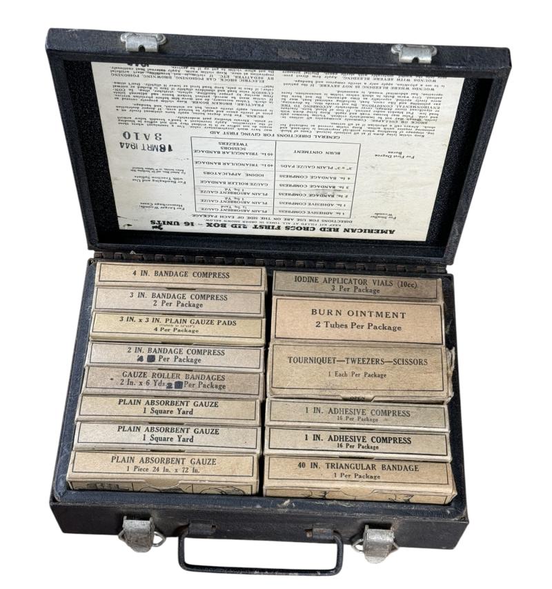 US WW2 metal Red Cross First Aid Box (with content)