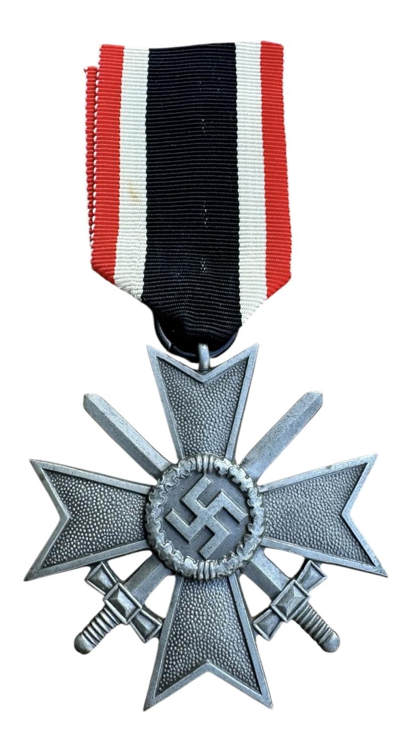 Kriegs Verdienste Kreutz (War Merrits Cross) 1939 with Swords