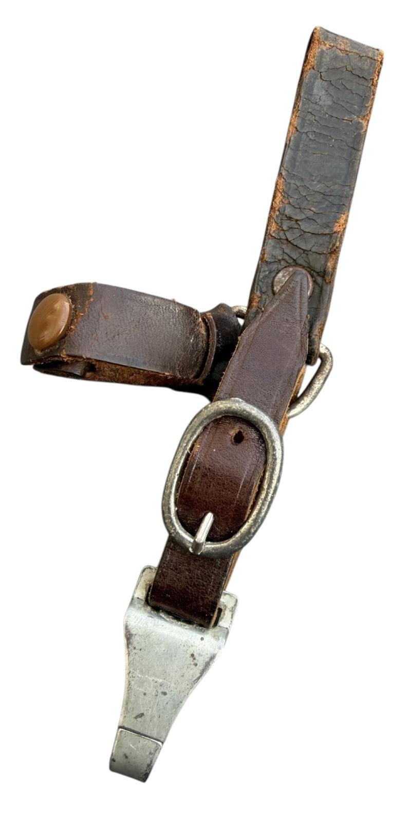 SA/NSDAP Dienstdolch Hangers