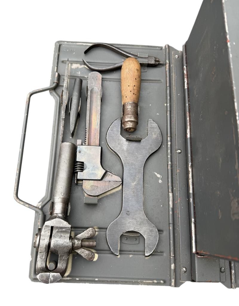 Wehrmacht Weapon Repair Toolbox