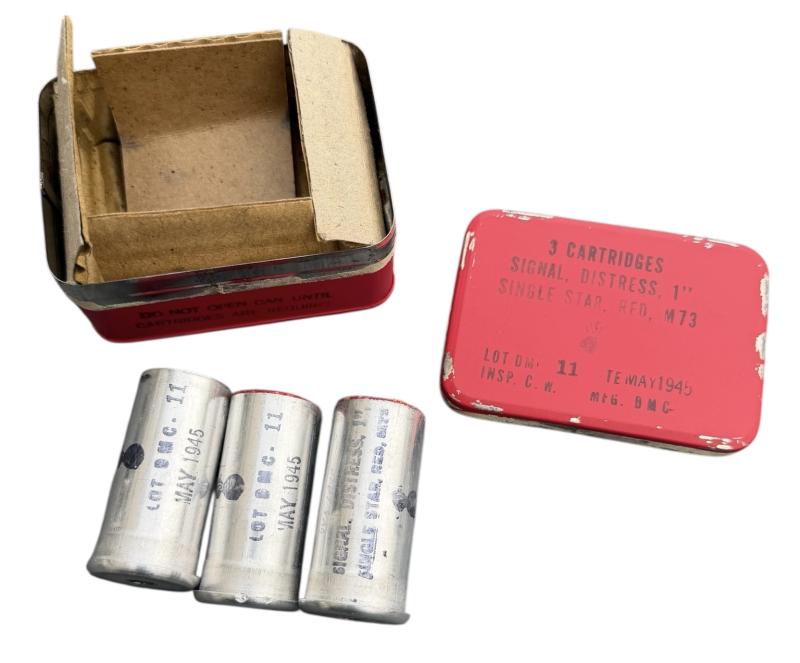 US WW2 Metal Flare Tin with 3 (Empty) Red Signal Flares