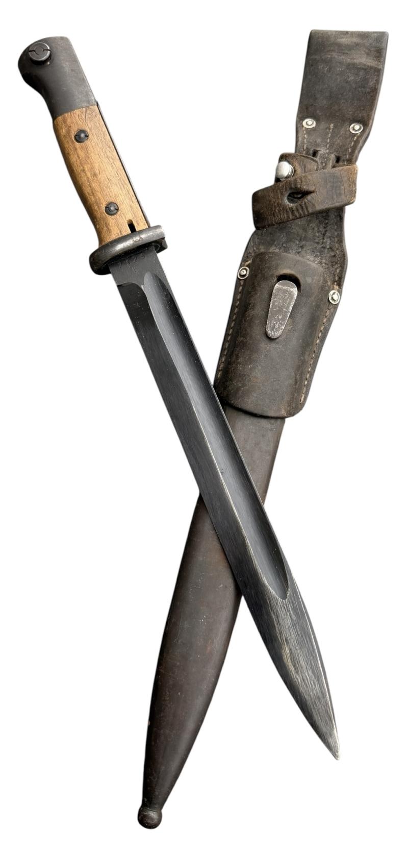 K98 Bayonet (Matching Numbers) & Frog