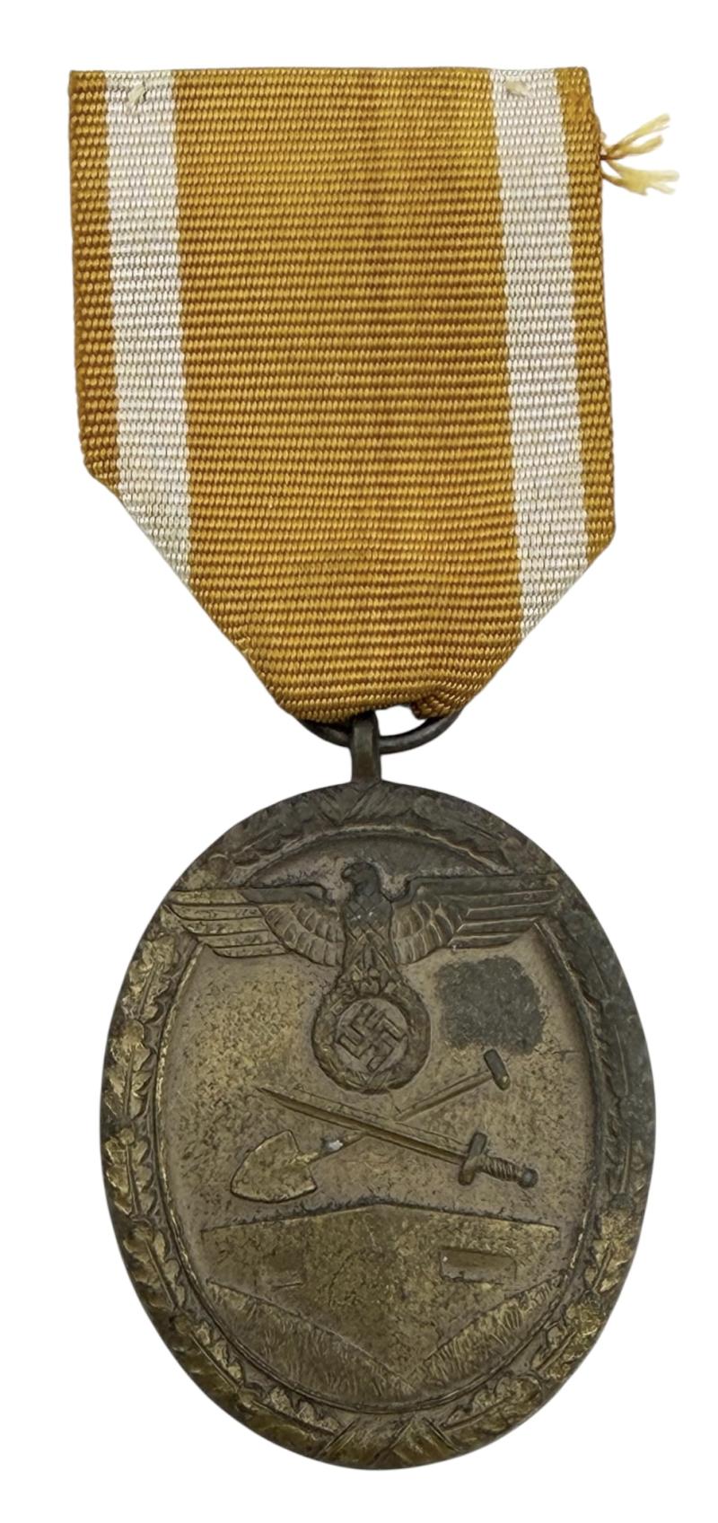 Schutzenwall Ehren Abzeichen Westwall Medal