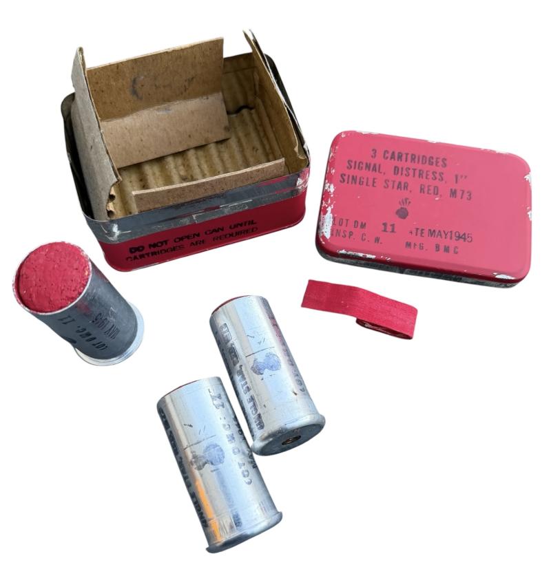 US WW2 Metal Flare Tin with 3 (Empty) Red Signal Flares