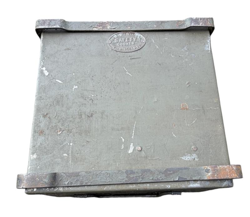 British WW2 Stove with original Pan (Safety Cooker)