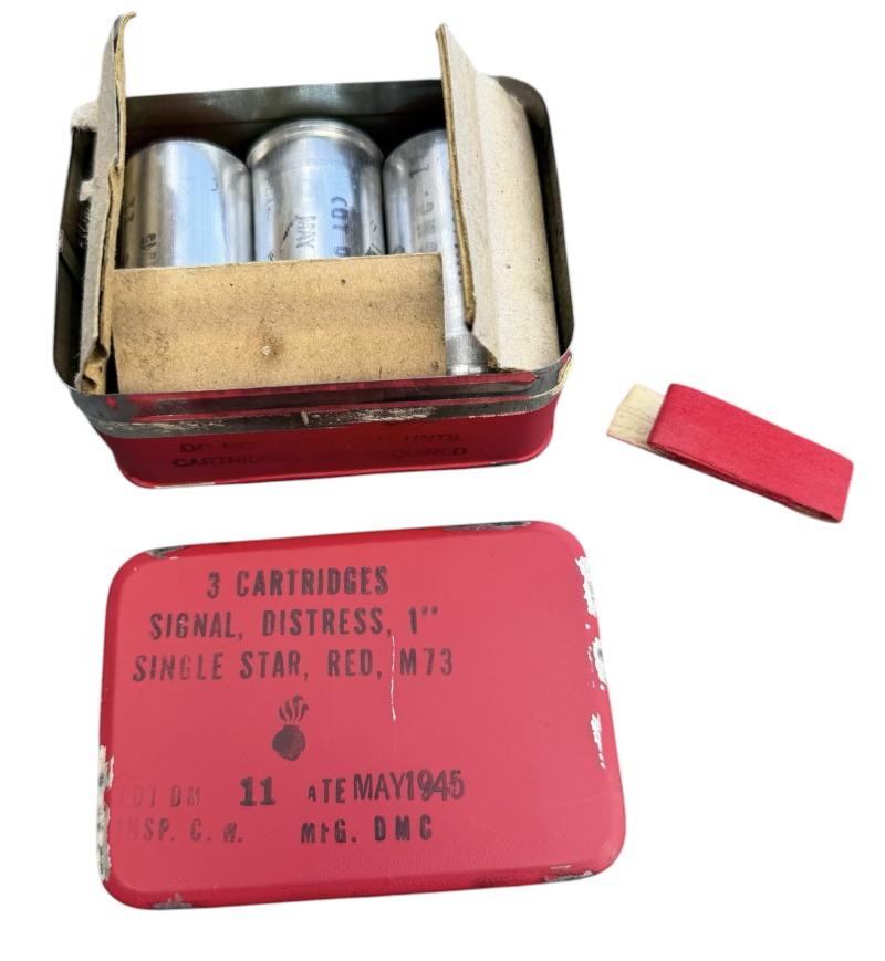 US WW2 Metal Flare Tin with 3 (Empty) Red Signal Flares