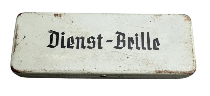 Wehrmacht Dienstbrille in case