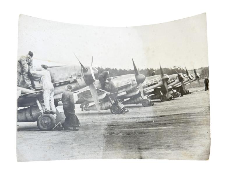 Luftwaffe Press Photograph (PK Bild)