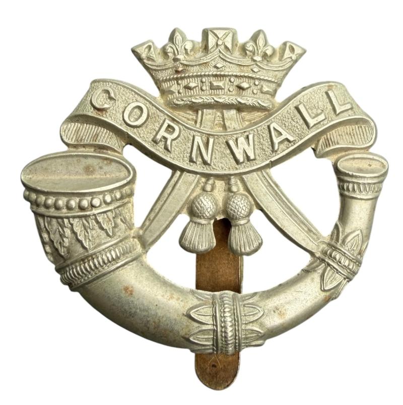British WW2 Cornwall Regiment Cap Badge