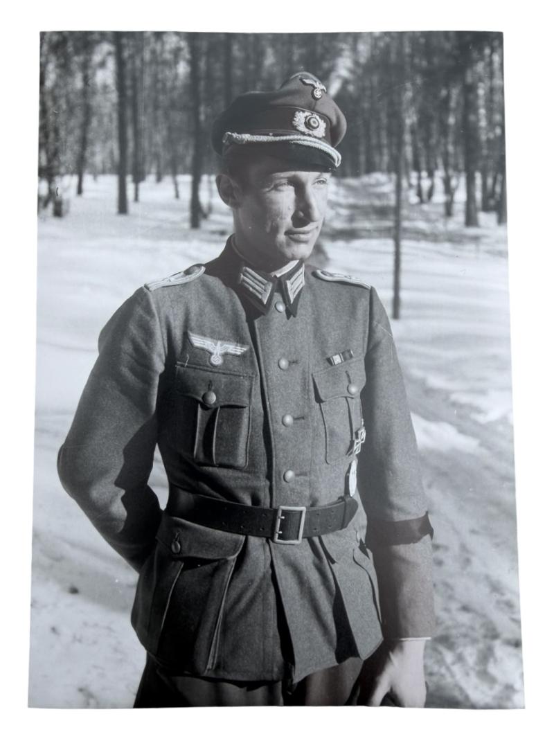 Very nice photograph of Wehrmacht Officer