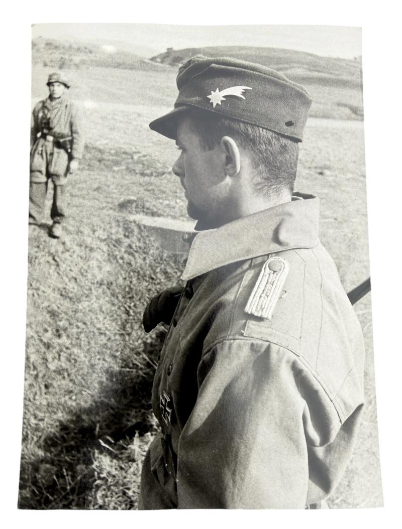 Very nice photograph of Fallschirmjäger Officer