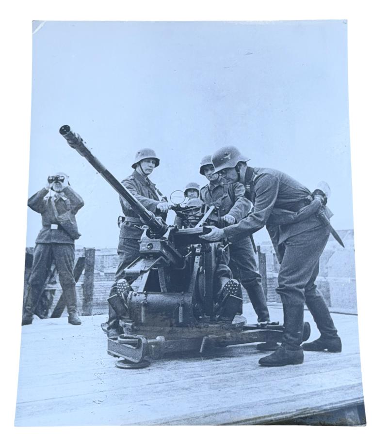 Very nice photograph of a Luftwaffe Flak Unit