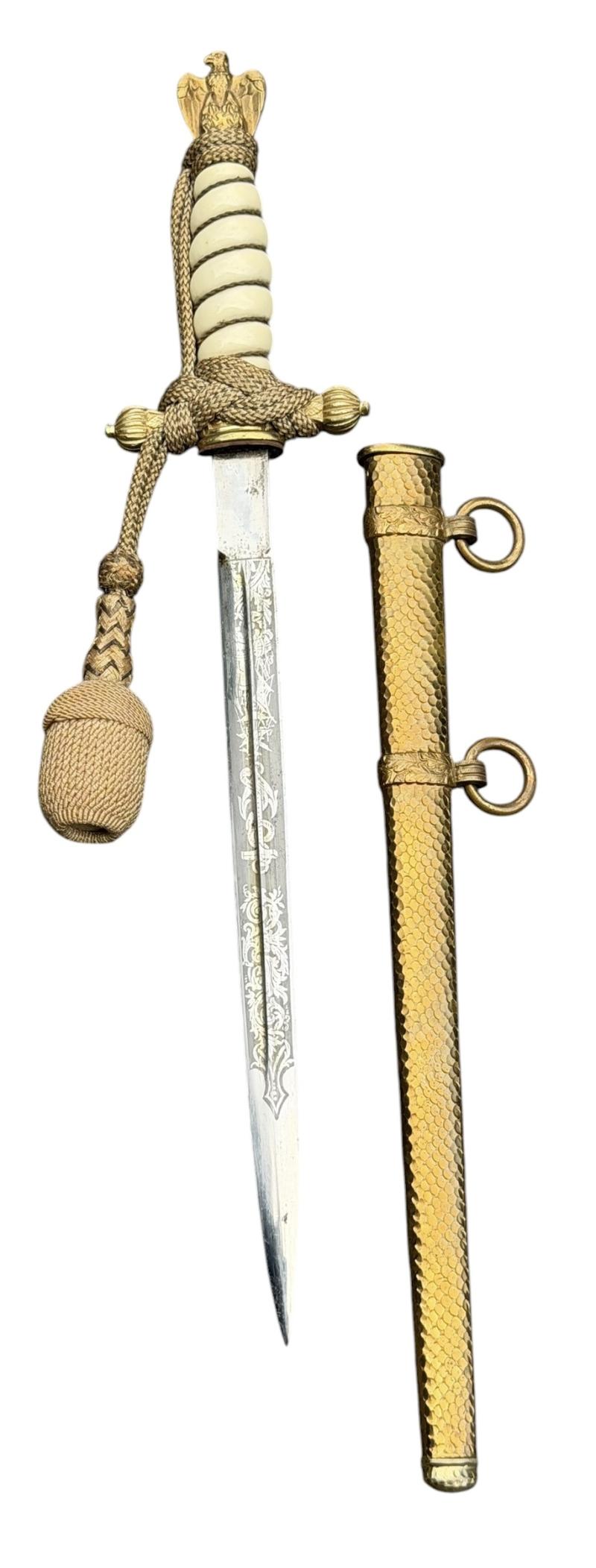 Kriegsmarine Dagger with Porte Pé and Hammered Finish Scabbard
