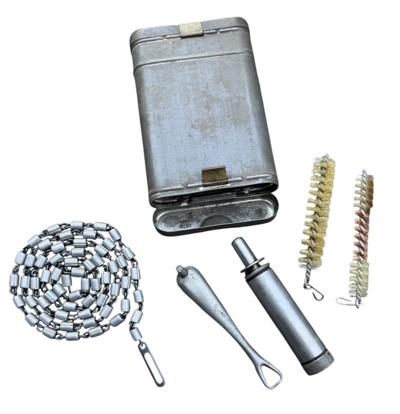 Reinigungs Gerät 34 (K98 Cleaning Kit)