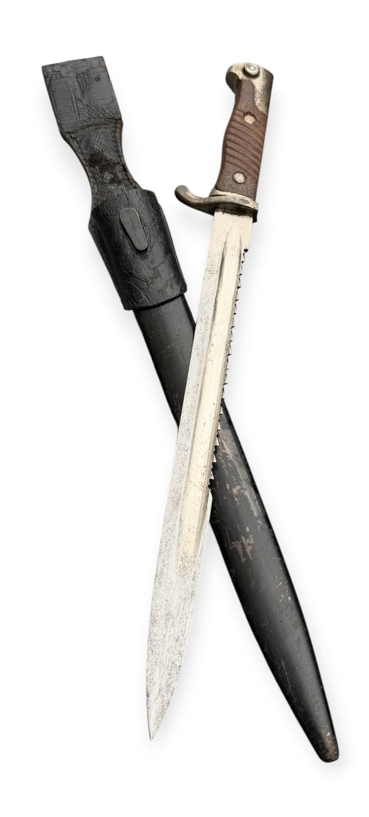 German WW1 Imperial Sawback Bayonet