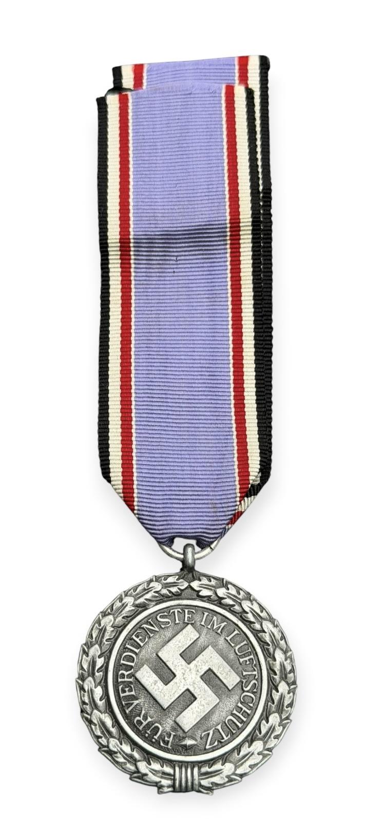 Luftschutz Medal