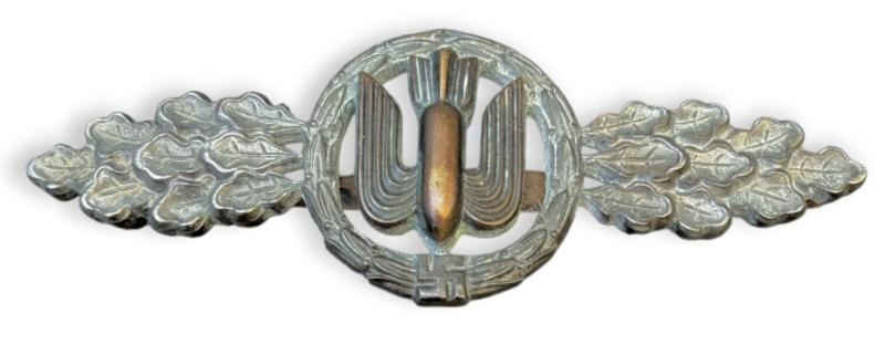 Luftwaffe Frontflugspange für Kampfflieger in Bronze