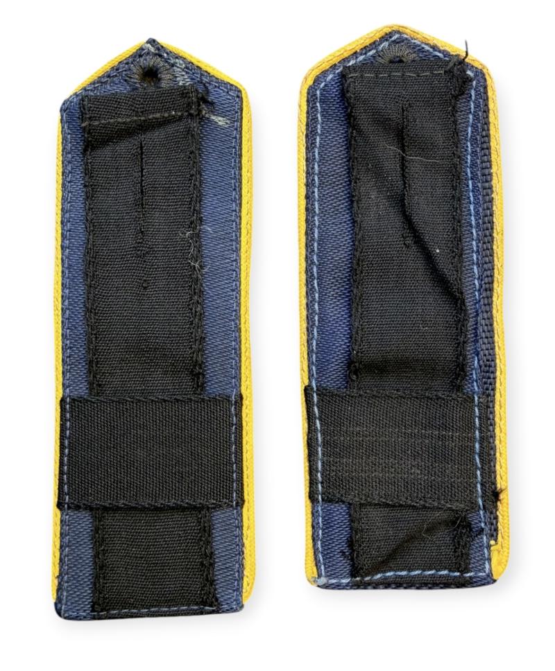 Hitler-Jugend Shoulder Boards Marine-HJ Bann 663