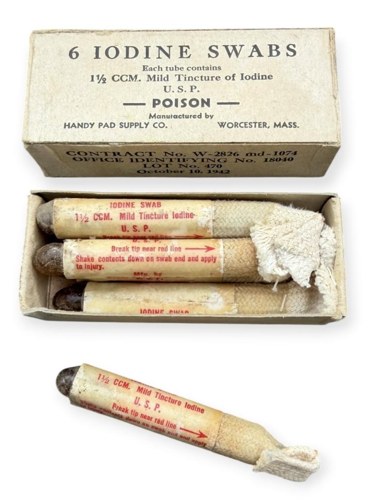 US WW2 Medical Iodine Swaps in Clipbord Box