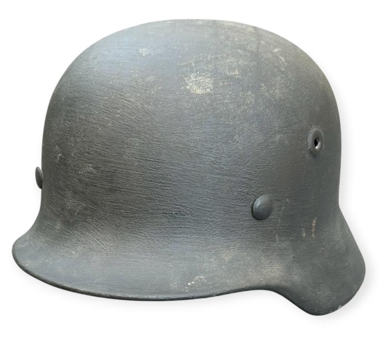 Wehrmacht M40 Helmet re-issued with rough structure camo paint