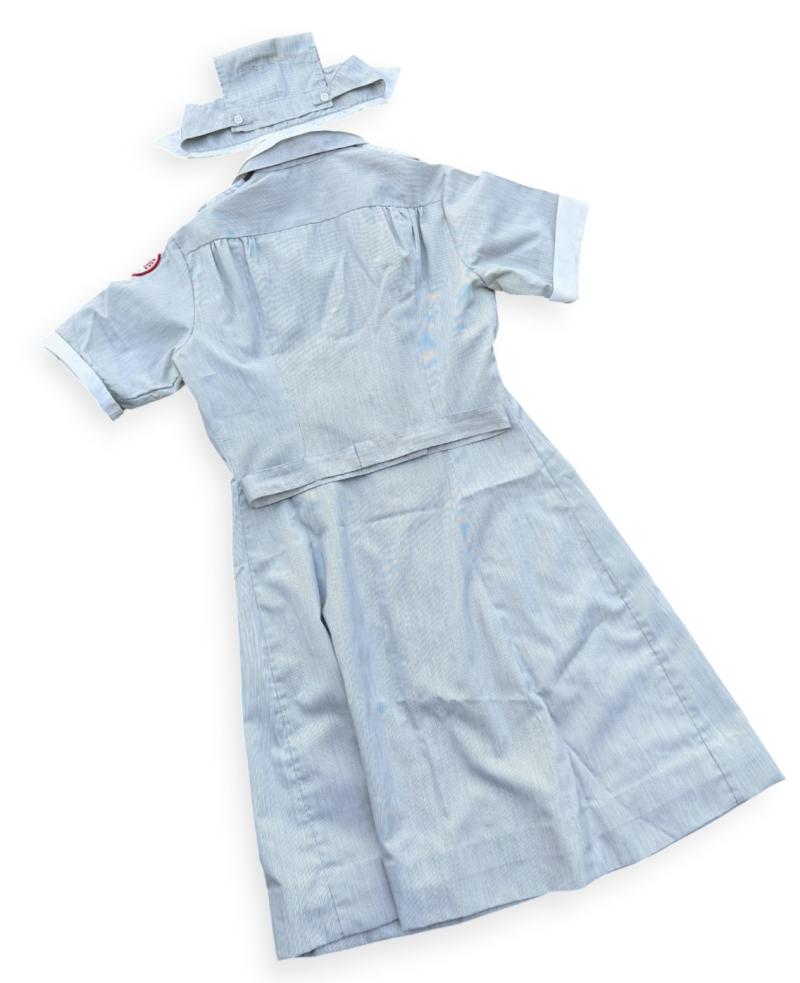 US WW2 volunteer Nurce Dress and Headgear