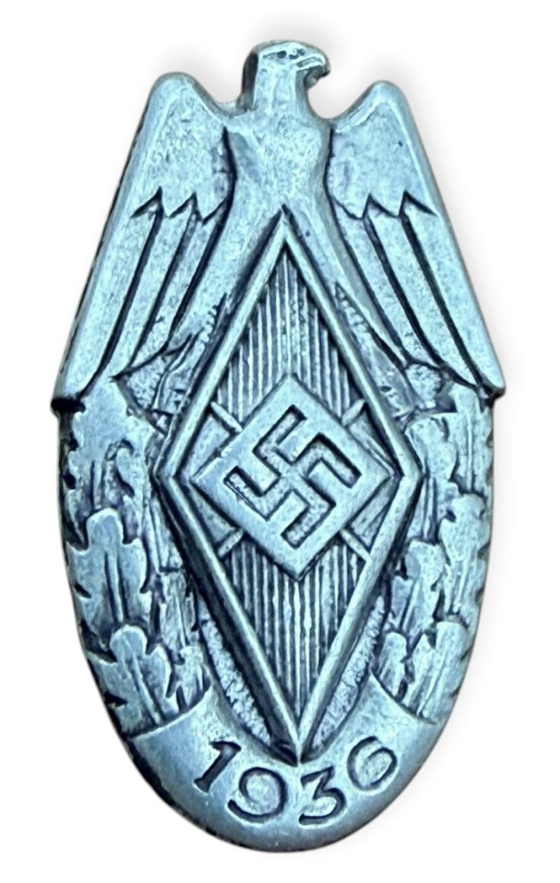 Hitler-Jugend Badge