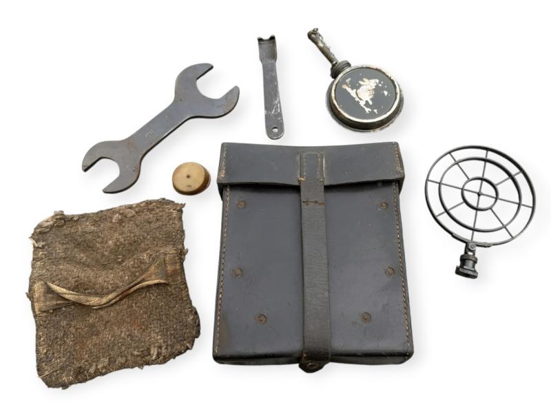 MG34 Tool Pouch with Content